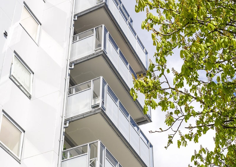 Balustrades open balconies from Balco