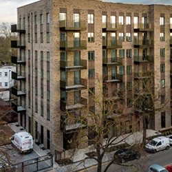 Balco’s bespoke Levitate 46 bespoke Levitate balconies for Lovell Homes in Southwark