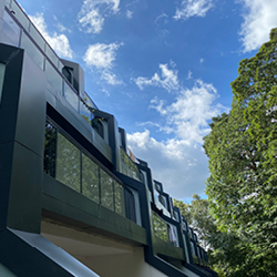Balco’s structural glass stairway balustrade